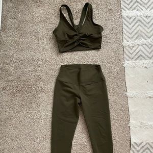 Alo Yoga Olive Set - wild thing bra with classic Airbrush pant.